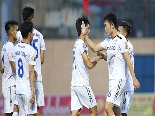 Bóng đá Việt Nam 9/7: Công Phượng, Văn Toàn hội quân cùng HAGL